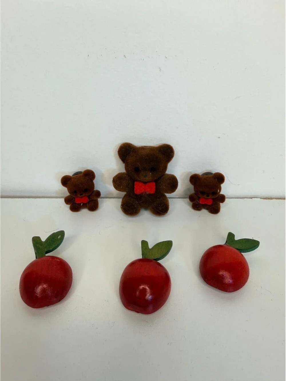 Vintage teddy bear and wood apple magnet set